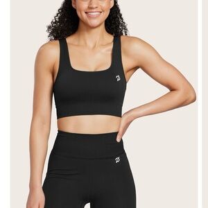New sold out, Peloton black seamless square neck bra